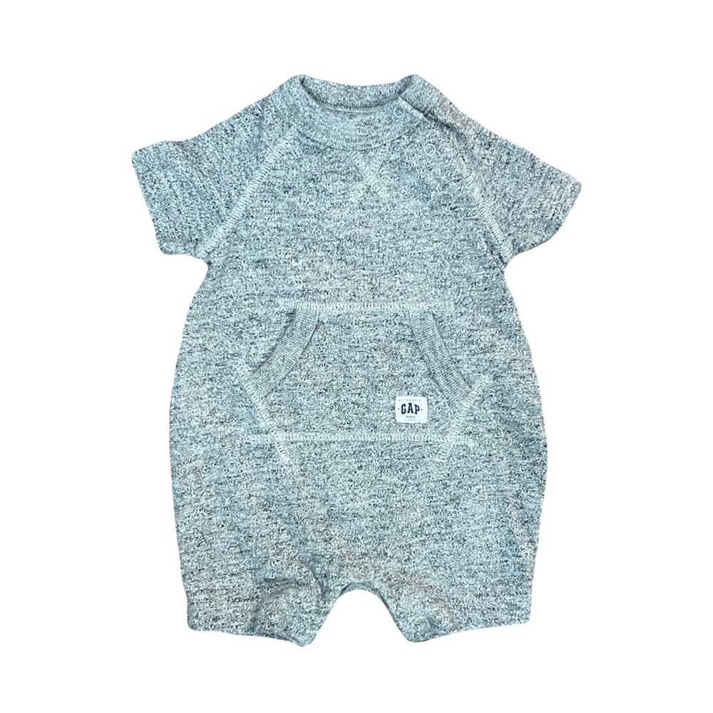 { Gap Shortie }